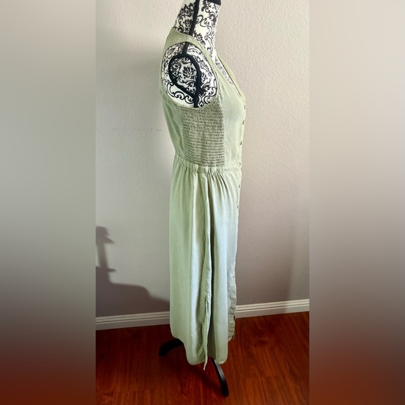 CLOTH & STONE Matcha Green Maxi Dress - Picture 6 of 10